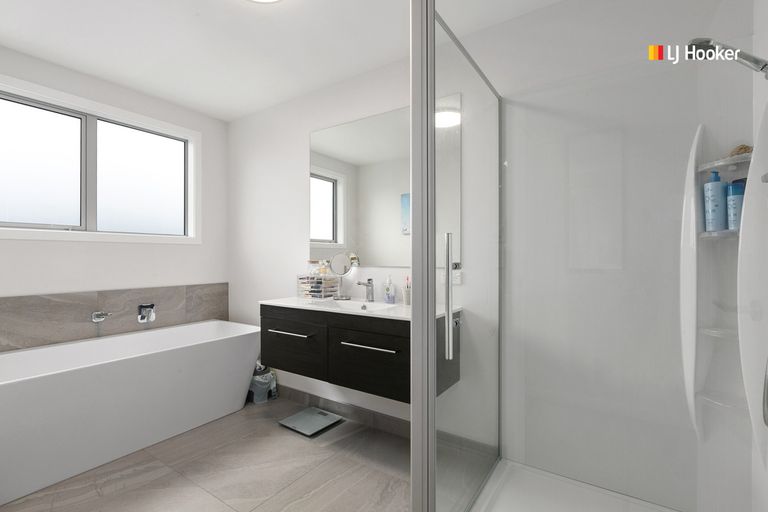 Photo of property in 7 Anderton Crescent, Mosgiel, 9024