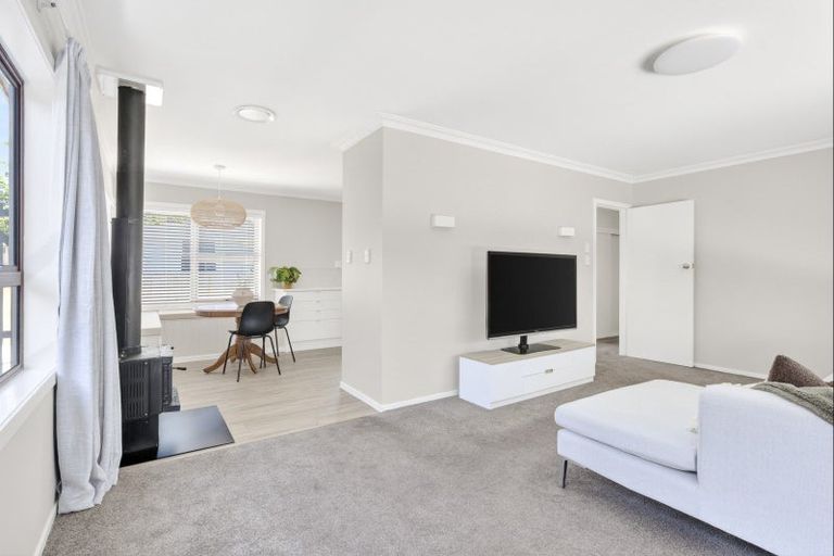 Photo of property in 312a Shakespeare Street, Leamington, Cambridge, 3432