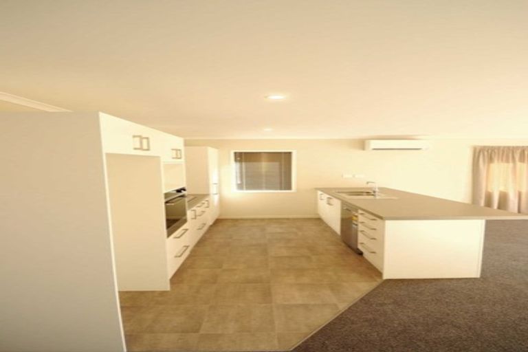 Photo of property in 23 Flint Road, Rolleston, 7614