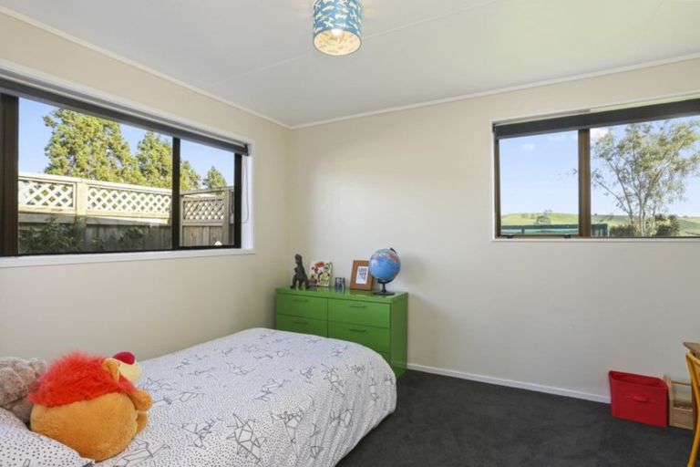 Photo of property in 1024 Mountain Road, Waiongana, Inglewood, 4389