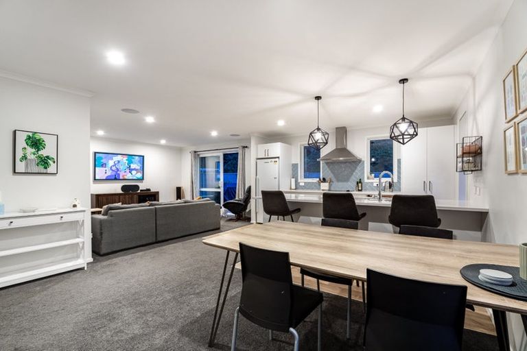 Photo of property in 44 Martingale Drive, Whitby, Porirua, 5024