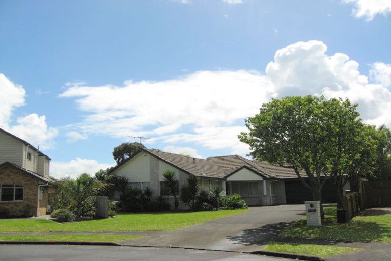 Photo of property in 19 Chippewa Place, Conifer Grove, Takanini, 2112