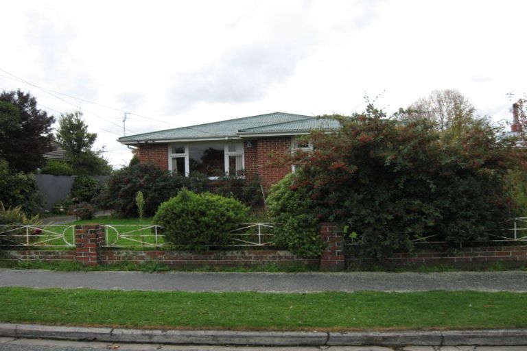 Photo of property in 19 Shearer Avenue, Papanui, Christchurch, 8052