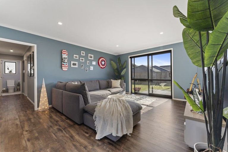 Photo of property in 6 The Terrace, Bell Block, New Plymouth, 4312