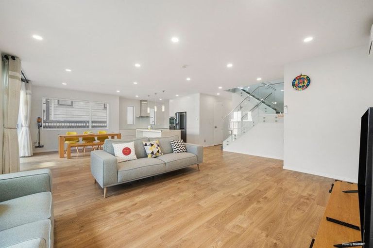 Photo of property in 20 Pennant Street, Long Bay, Auckland, 0630