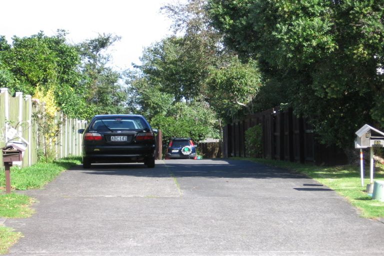 Photo of property in 1/25 Butley Drive, Farm Cove, Auckland, 2012