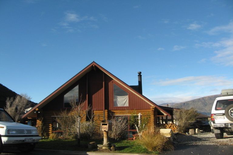 Photo of property in 44 Rob Roy Lane, Wanaka, 9305