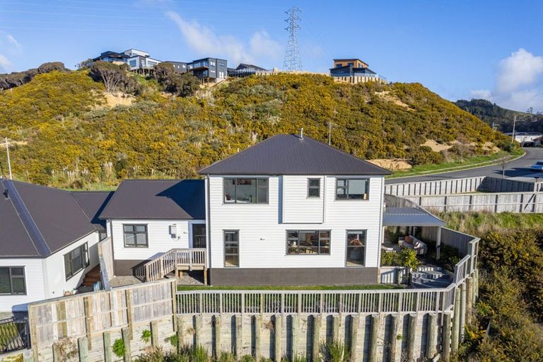 Photo of property in 170b Navigation Drive, Whitby, Porirua, 5024