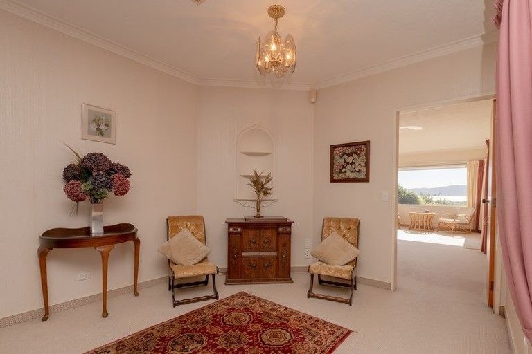 Photo of property in 17 Manly Street, Paraparaumu Beach, Paraparaumu, 5032