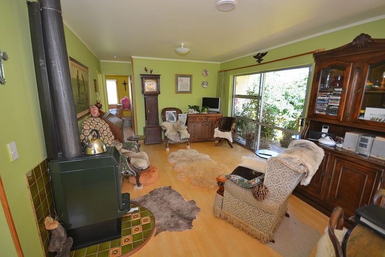 Photo of property in 4 Island View Terrace, Waikanae Beach, Waikanae, 5036