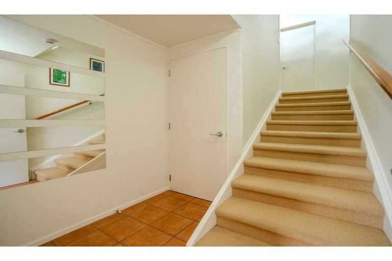 Photo of property in 89 Hone Heke Road, Kerikeri, 0230