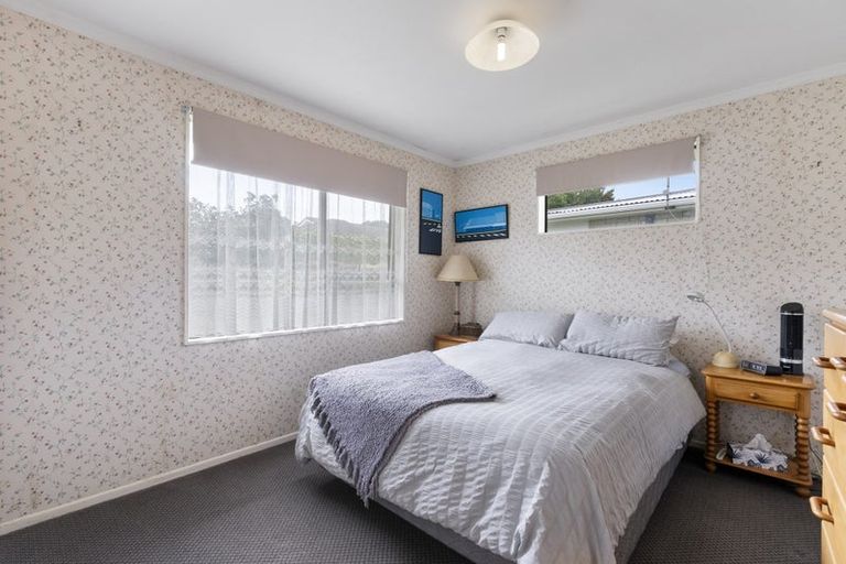 Photo of property in 5b Clemow Road, Fitzroy, New Plymouth, 4312