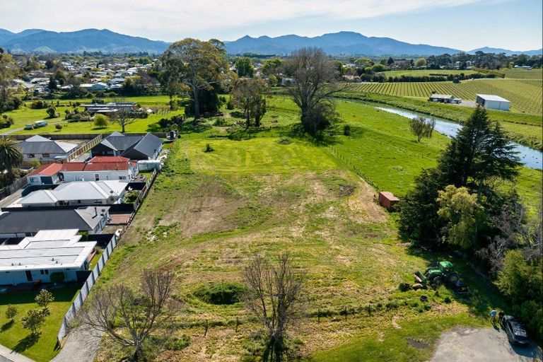 Photo of property in 55 Park Terrace, Blenheim, 7201