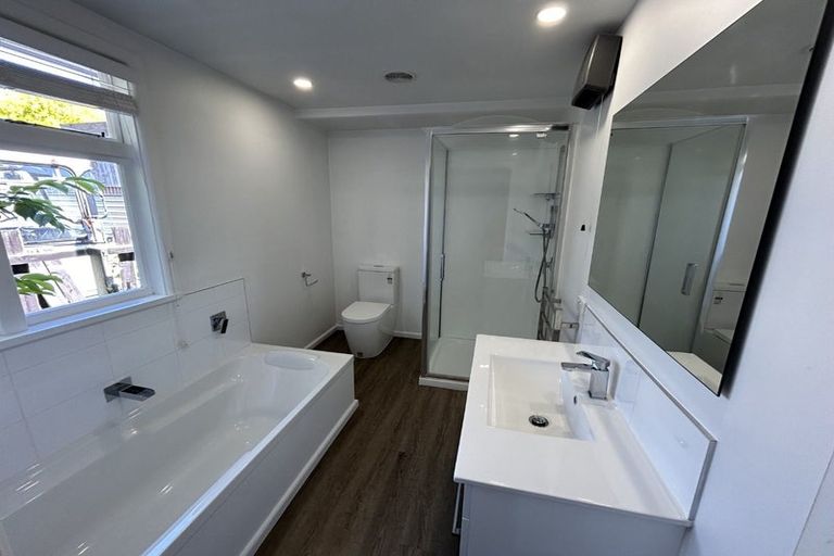 Photo of property in 39 Heath Street, Burnside, Christchurch, 8053