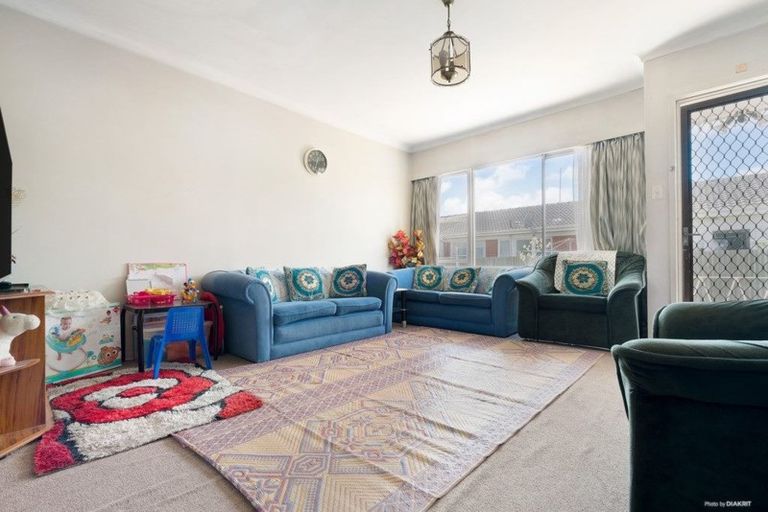 Photo of property in 2/278 Shirley Road, Papatoetoe, Auckland, 2025