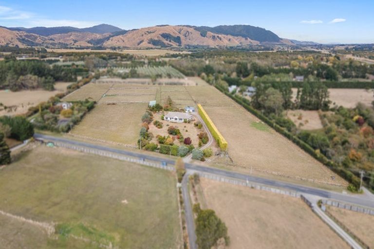 Photo of property in 44 Otaki Gorge Road, Hautere, Otaki, 5582