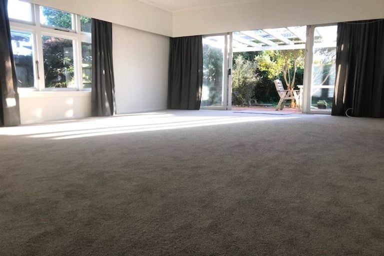 Photo of property in 27 Ava Street, Petone, Lower Hutt, 5012