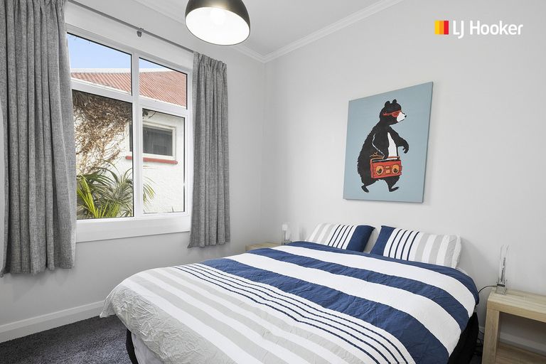 Photo of property in 23 Hargest Crescent, Saint Kilda, Dunedin, 9012