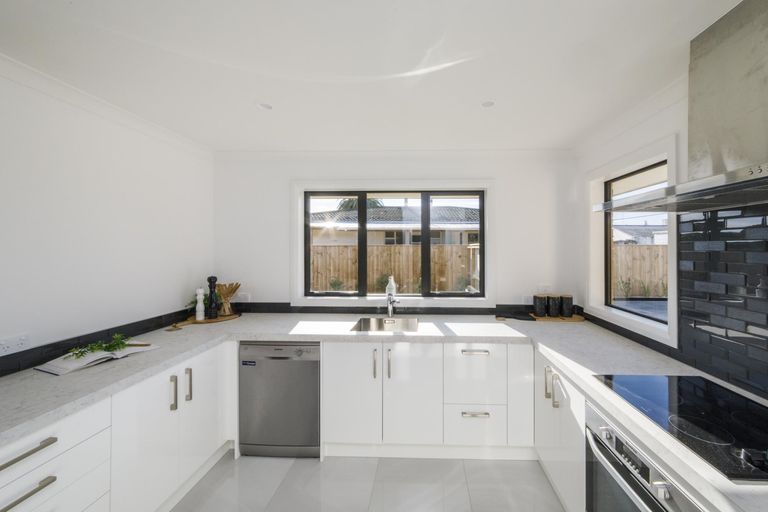 Photo of property in 7a Palm Avenue, Hokowhitu, Palmerston North, 4410