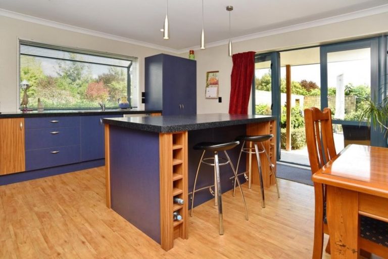 Photo of property in 10 Willowside Place, Amberley, 7410