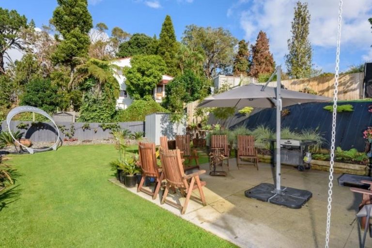 Photo of property in 1 Coach Drive, Otumoetai, Tauranga, 3110