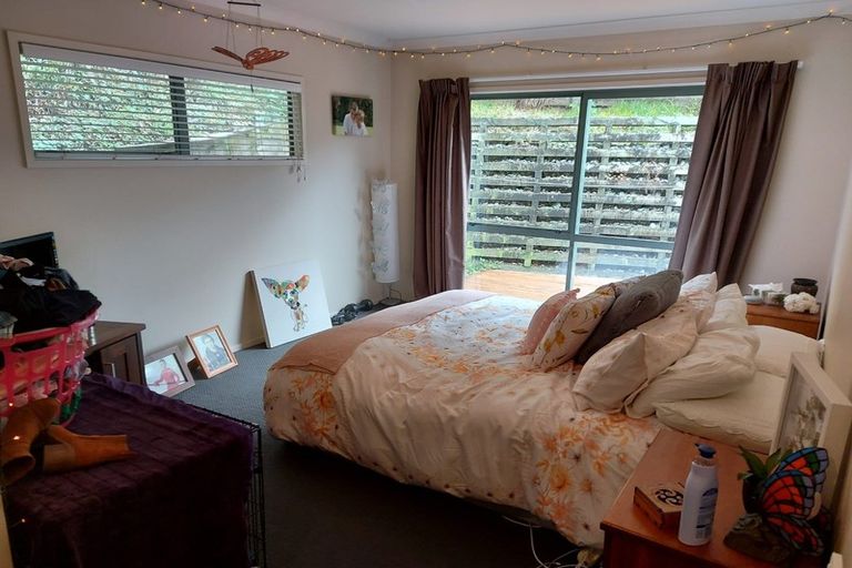 Photo of property in 35a Forest Road, Pinehaven, Upper Hutt, 5019