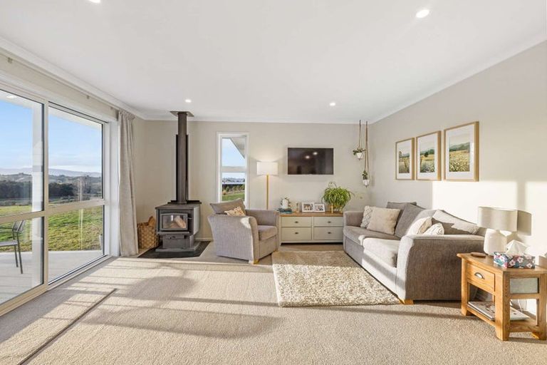 Photo of property in 293 Neudorf Road, Upper Moutere, 7175