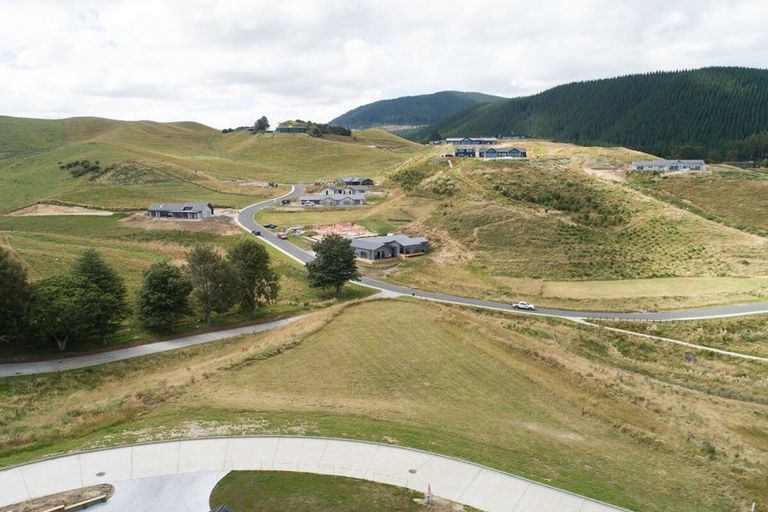 Photo of property in 3 Jojos Way, Lynmore, 3076