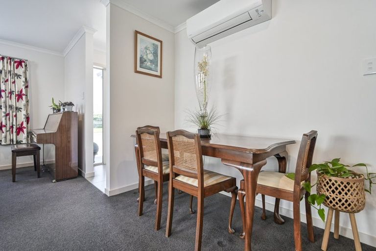 Photo of property in 1a Amanda Place, Mayfair, Hastings, 4122