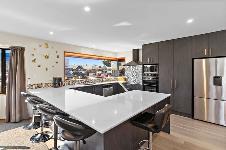 Photo of property in 57 Queenspark Drive, Parklands, Christchurch, 8083