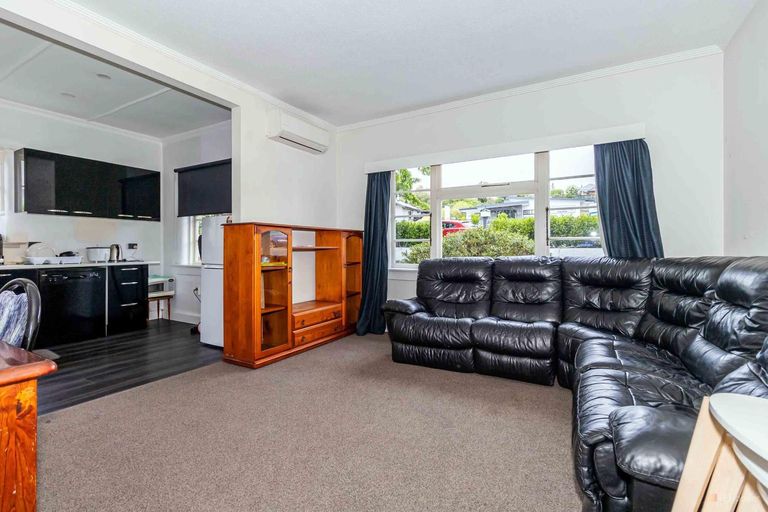Photo of property in 35 Douglas Street, Highfield, Timaru, 7910