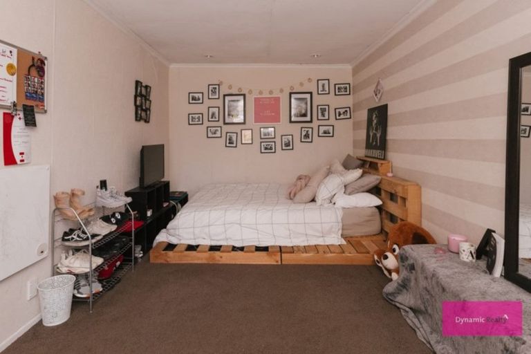 Photo of property in 14 Trent Street, Rongotea, 4476