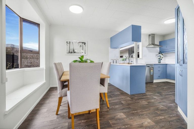 Photo of property in 8 Tieke Place, Tokoroa, 3420