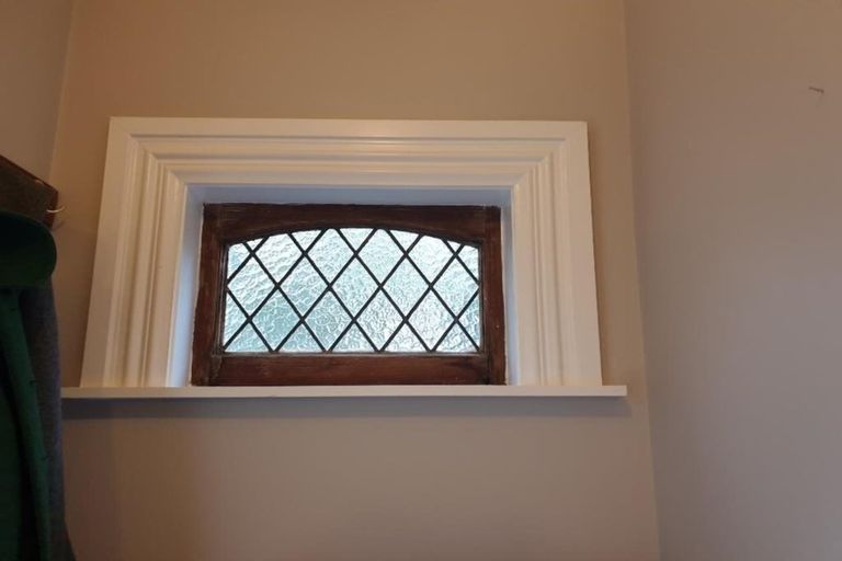 Photo of property in 25 Royal Street, Berhampore, Wellington, 6023