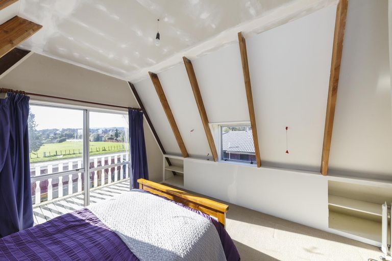 Photo of property in 46 Summerhill Drive, Fitzherbert, Palmerston North, 4410