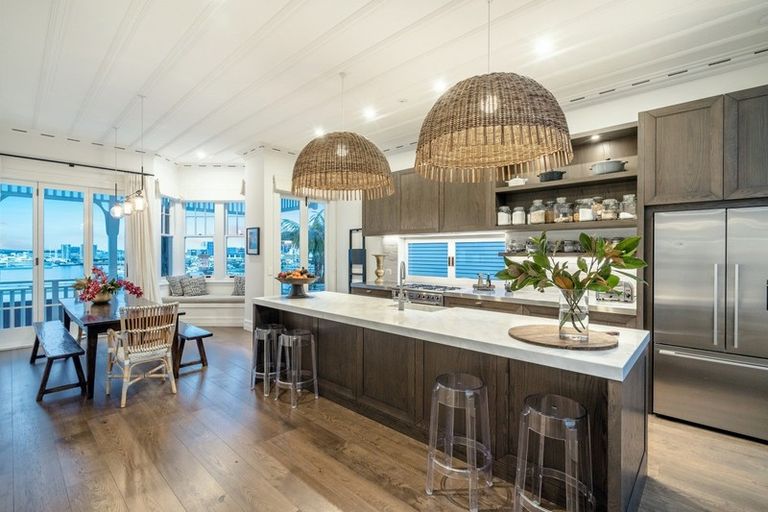 Photo of property in 8 Ring Terrace, Saint Marys Bay, Auckland, 1011