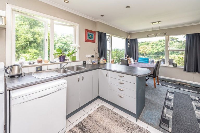 Photo of property in 2 Hillside Terrace, Saint Johns Hill, Whanganui, 4500