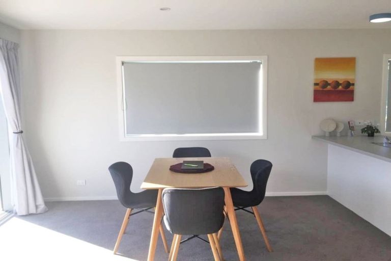 Photo of property in 18 Tarata Grove, Lansdowne, Masterton, 5810