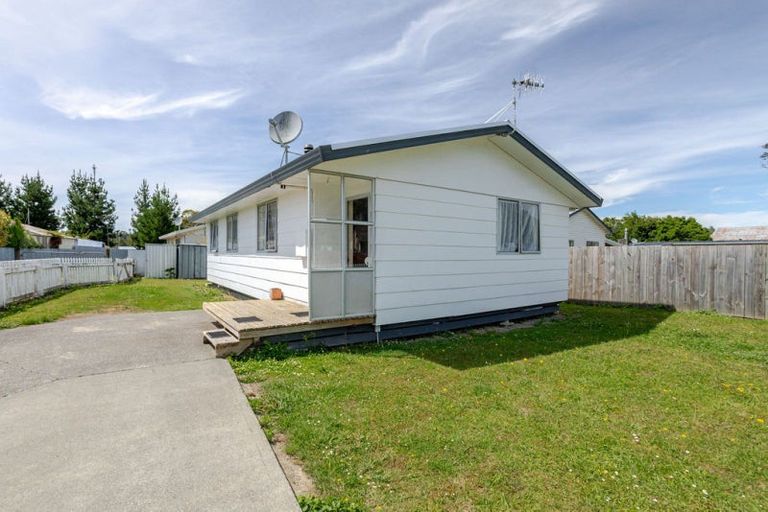 Photo of property in 12a Carlson Street, Dannevirke, 4930