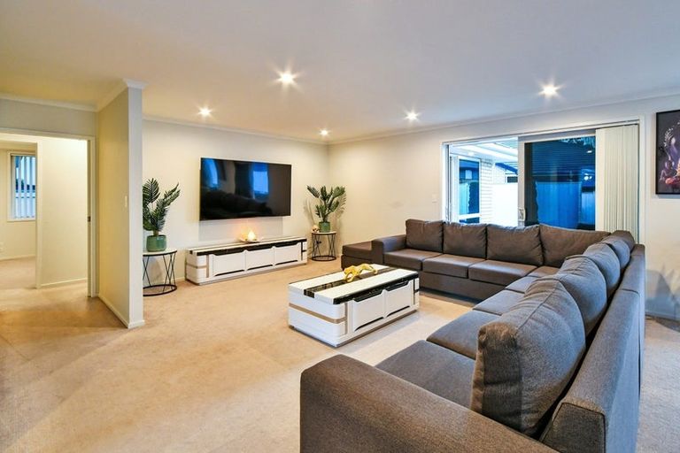 Photo of property in 66 Westmuir Crescent, Pokeno, 2402