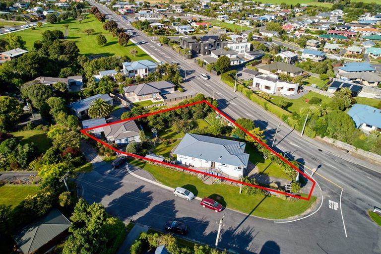 Photo of property in 2 Adelphi Terrace, Kaikoura, 7300