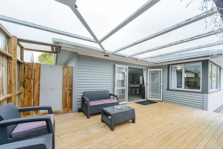 Photo of property in 11a Botanical Road, Takaro, Palmerston North, 4412