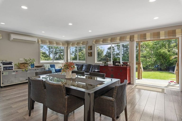 Photo of property in 132 Attwood Road, Paremoremo, Auckland, 0632