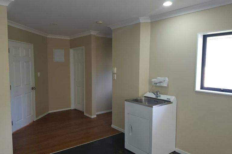 Photo of property in 63a Redoubt Road, Goodwood Heights, Auckland, 2105