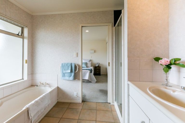 Photo of property in 2/6 Scannell Street, Havelock North, 4130
