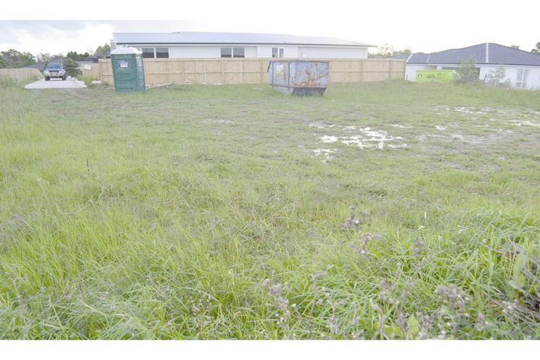 Photo of property in 115c Harbourside Drive, Karaka, Papakura, 2113