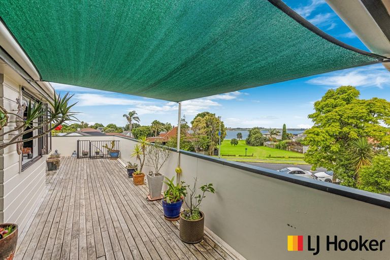 Photo of property in 189 Carnoustie Drive, Wattle Downs, Auckland, 2103