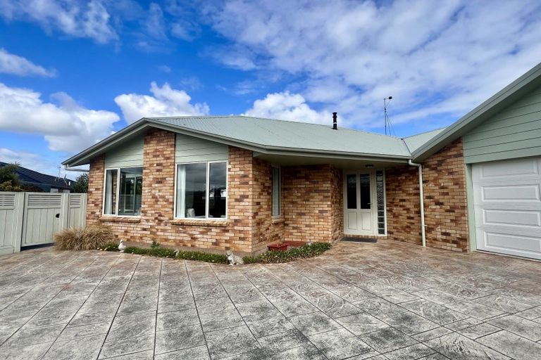 Photo of property in 61 Sydney Street, Windsor, Invercargill, 9810
