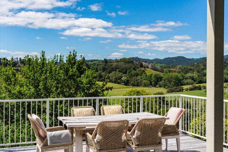 Photo of property in 140 Old Onerahi Road, Onerahi, Whangarei, 0110