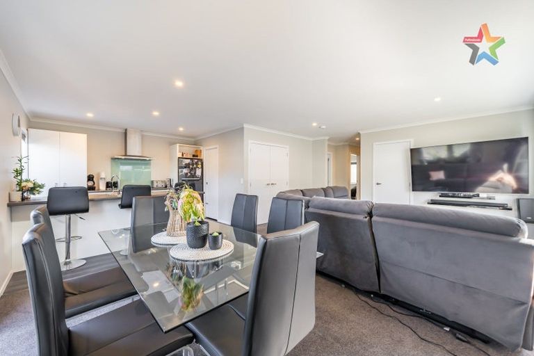 Photo of property in 10 Ron Fawcett Way, Wainuiomata, Lower Hutt, 5014